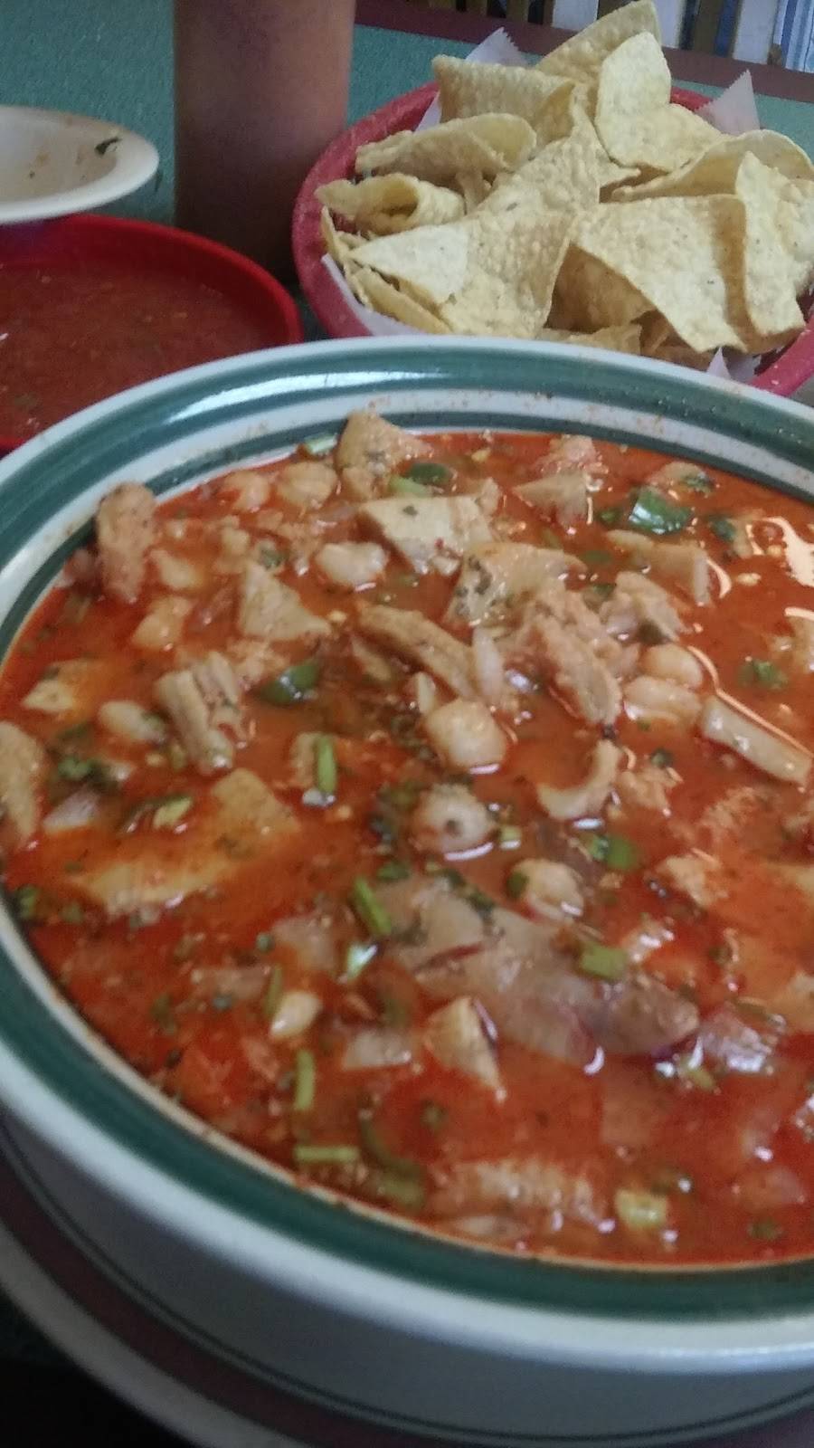 Super Pollo | restaurant | 805 N Sylvania Ave, Fort Worth, TX 76111, USA | 8178386421 OR +1 817-838-6421