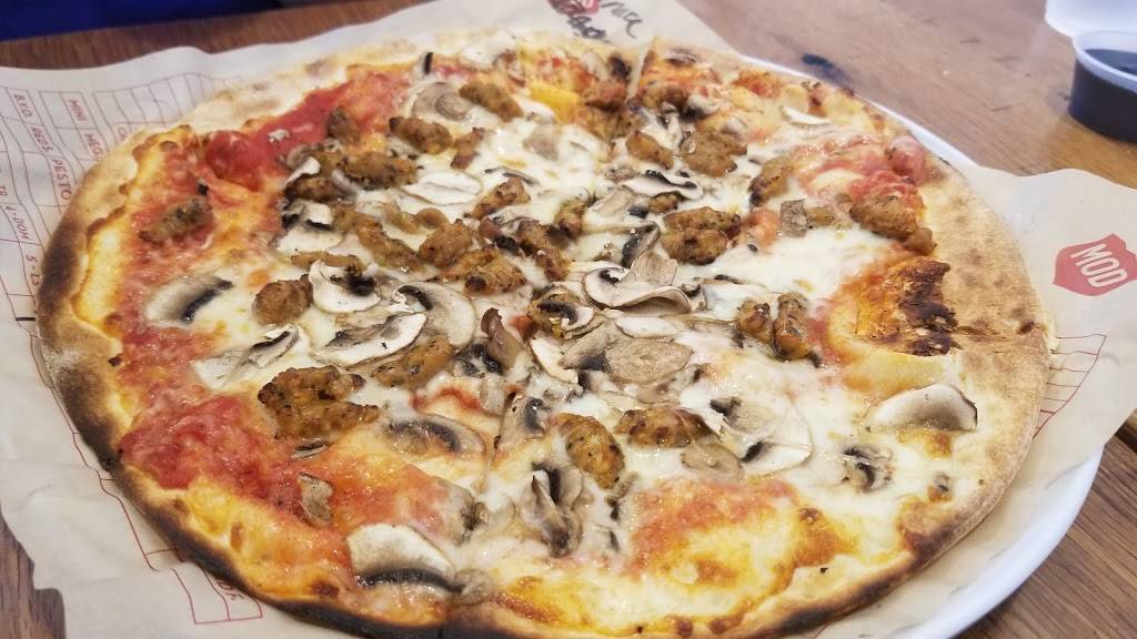 MOD Pizza | restaurant | 23890 E Smoky Hill Rd Suite 10, Aurora, CO 80016, USA | 7205088690 OR +1 720-508-8690
