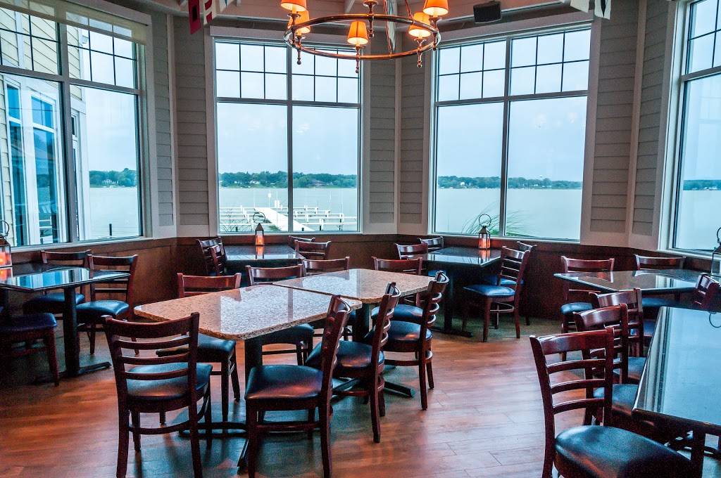 Lighthouse Restaurant | restaurant | 7501 Constitution Ave, Cedar Lake, IN 46303, USA | 2193749283 OR +1 219-374-9283