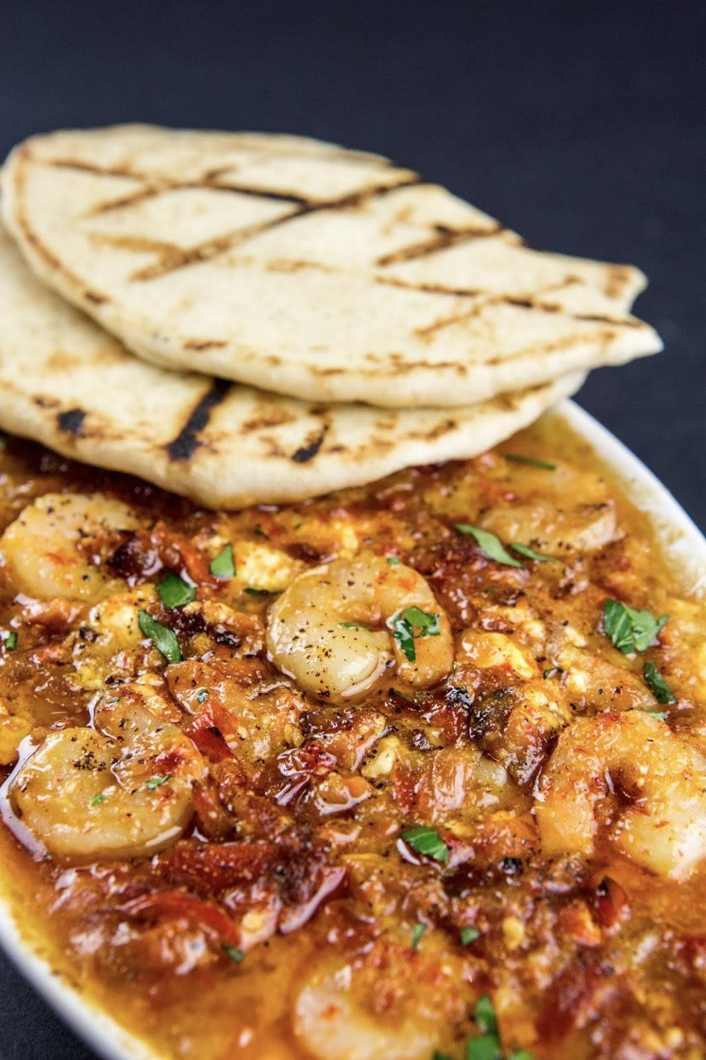 Zoe’s Patio | restaurant | 5518 S Archer Ave, Chicago, IL 60638, USA | 7732840400 OR +1 773-284-0400