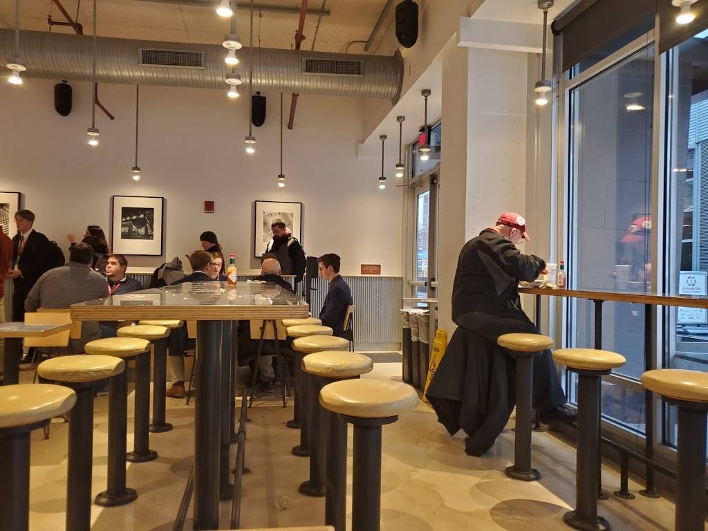 Chipotle Mexican Grill | restaurant | 1 Fountain Square Plaza, Cincinnati, OH 45202, USA | 5135799900 OR +1 513-579-9900