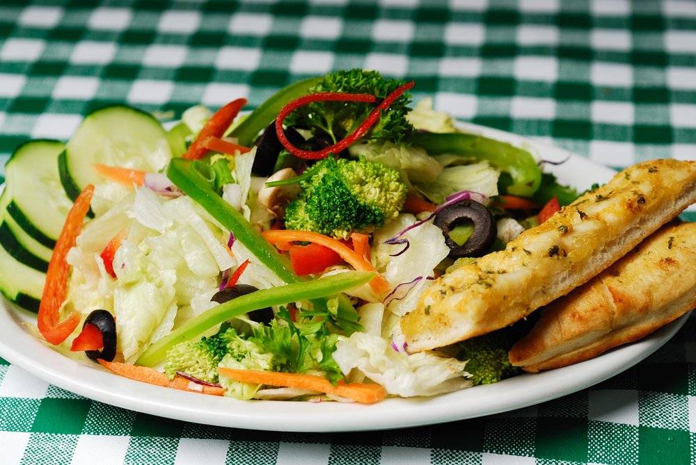 Alfys Pizza | restaurant | 19121 US-2, Monroe, WA 98272, USA | 3607947775 OR +1 360-794-7775