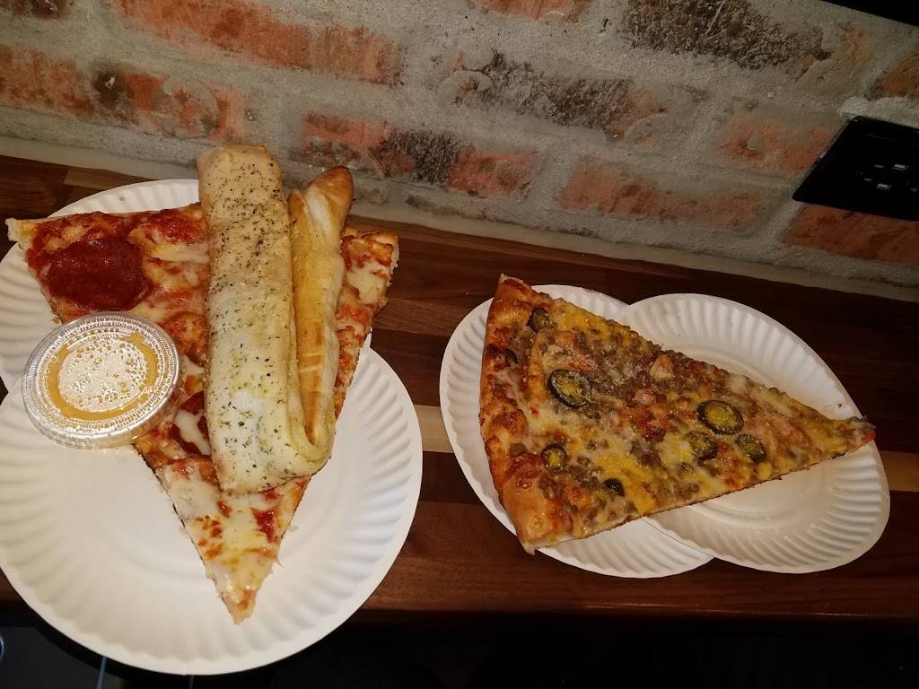 Goodfellas Broad Ripple | restaurant | 914 Broad Ripple Ave, Indianapolis, IN 46220, USA | 3177440491 OR +1 317-744-0491