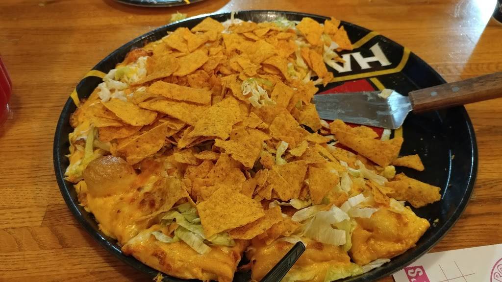 Happy Joes Pizza - Moline 16th St. | restaurant | 2041 16th St, Moline, IL 61265, USA | 3097643388 OR +1 309-764-3388