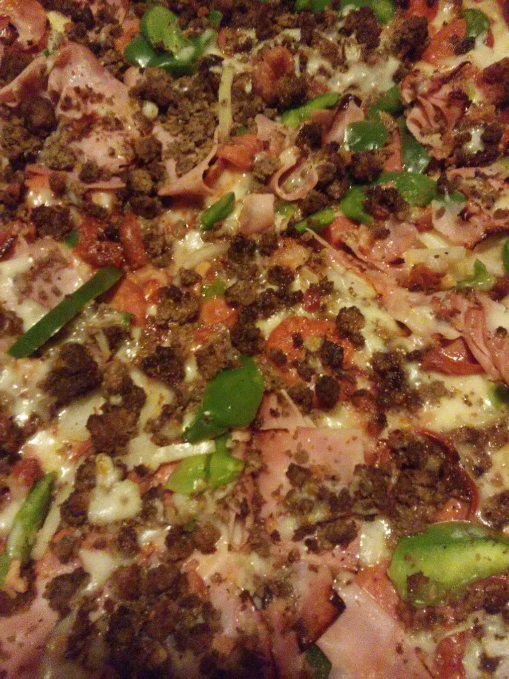 Greggs Pizza & Bar-B-Que | restaurant | 17160 Livernois, Detroit, MI 48221, USA | 3133412400 OR +1 313-341-2400