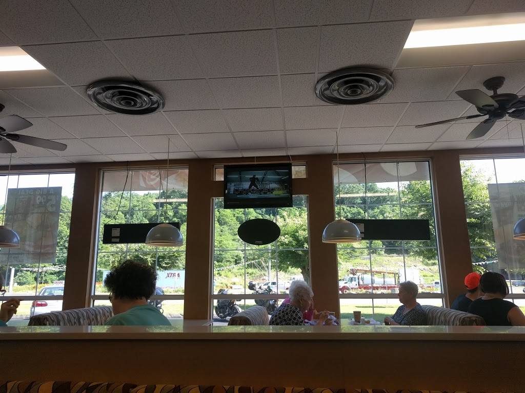 Duchess of Danbury | restaurant | 104 Mill Plain Rd, Danbury, CT 06811, USA | 2037437611 OR +1 203-743-7611