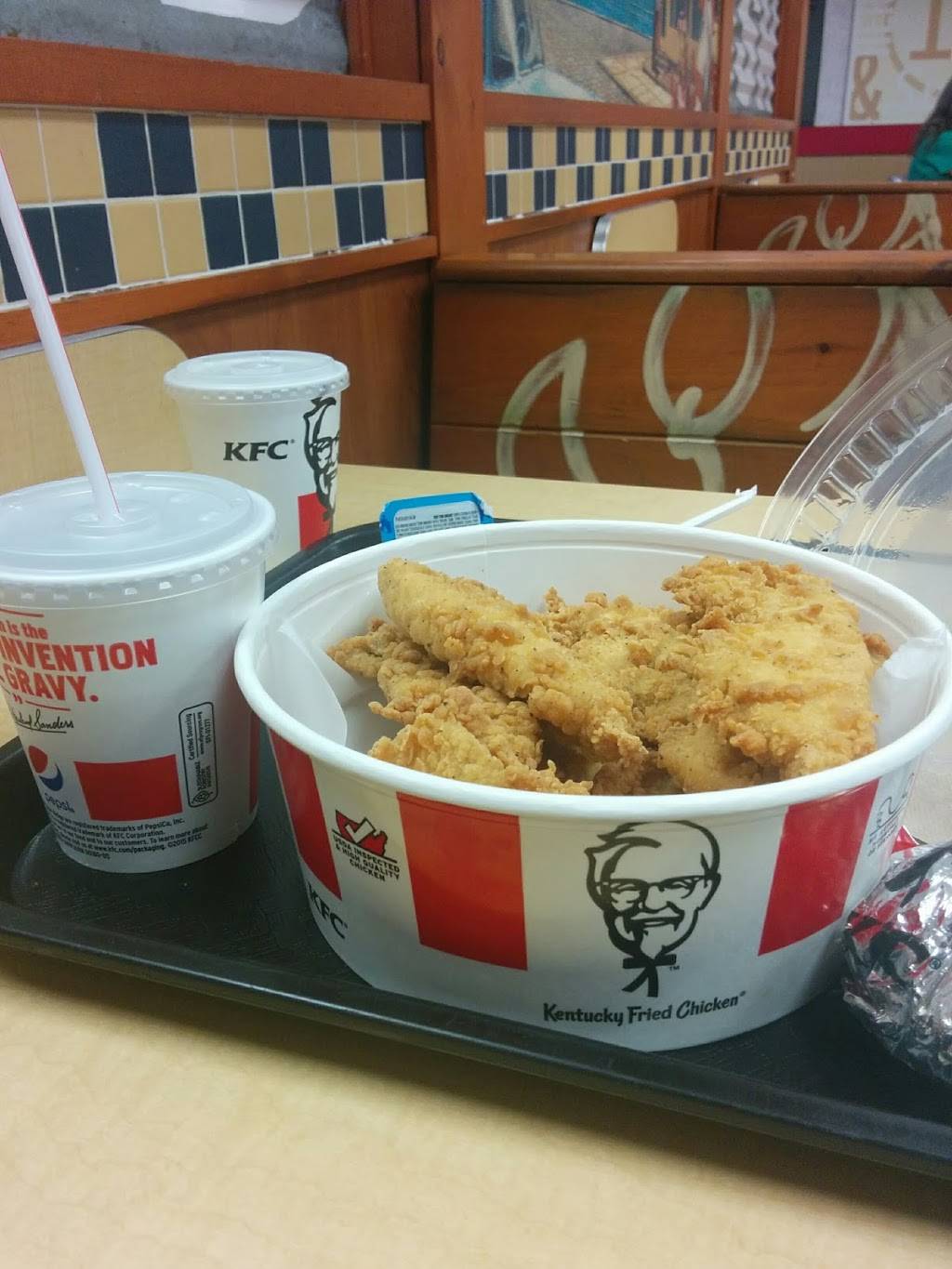 Long John Silvers Downers Grove | restaurant | 1450 75th St, Downers Grove, IL 60516, USA | 6309600595 OR +1 630-960-0595