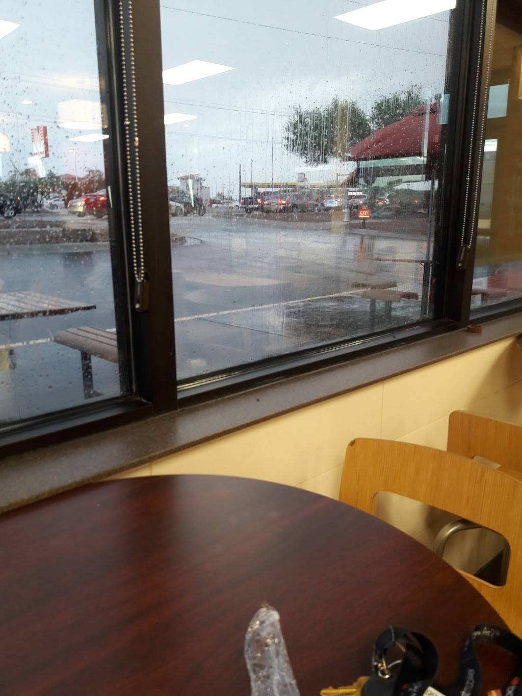 Wendys | restaurant | 1890 N Zaragoza Rd, El Paso, TX 79936, USA | 9158573308 OR +1 915-857-3308