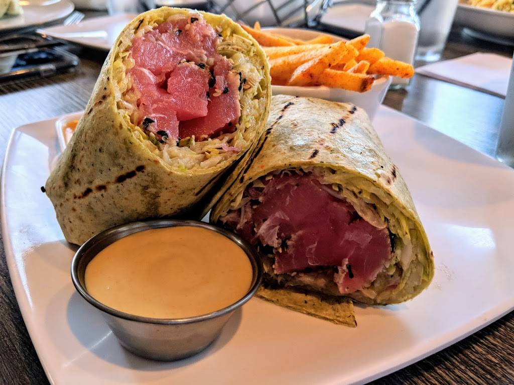 Fusion Grill | restaurant | 2024 E Avenida De Los Arboles, Thousand Oaks, CA 91362, USA | 8052410449 OR +1 805-241-0449