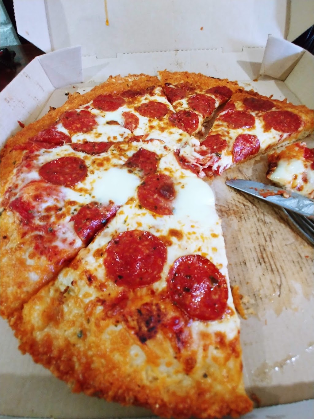 Little Caesars Pizza | meal delivery | 1311 Albert Pike Rd C, Hot Springs, AR 71913, USA | 5016236555 OR +1 501-623-6555