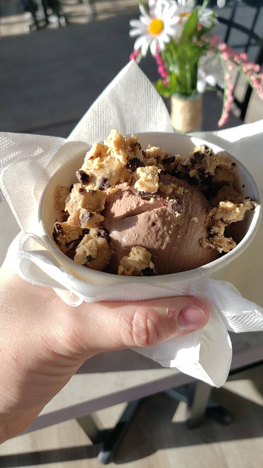 Bones | restaurant | 6015 Knoxville Ave Suite 100, Peoria, IL 61614, USA | 3096700812 OR +1 309-670-0812