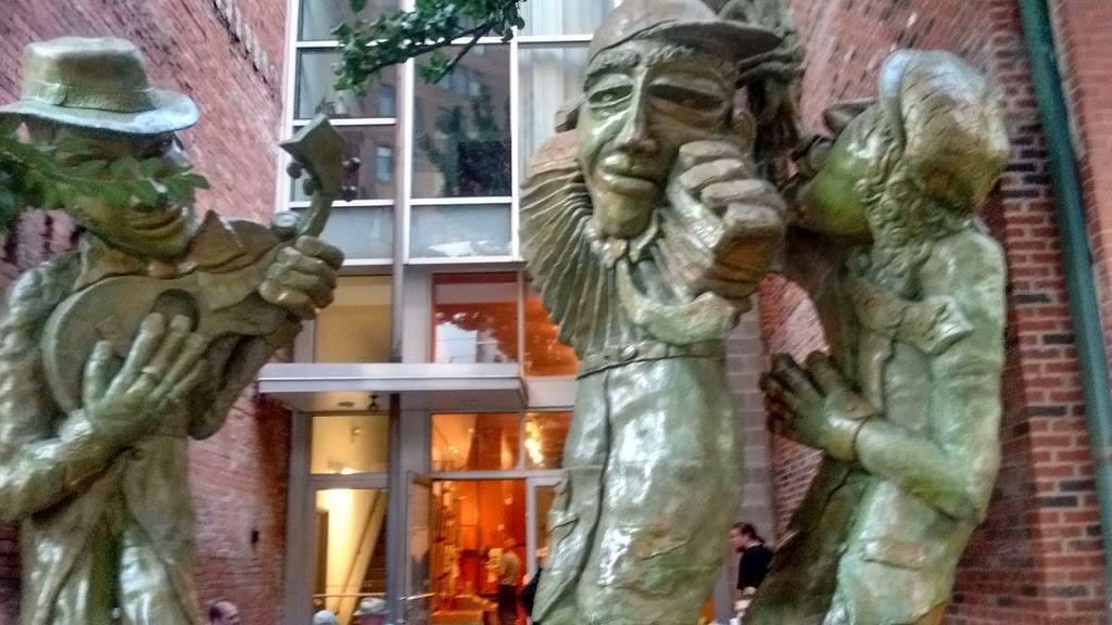 941 Saloon | restaurant | 941 Liberty Ave #1, Pittsburgh, PA 15222, USA | 4122815222 OR +1 412-281-5222