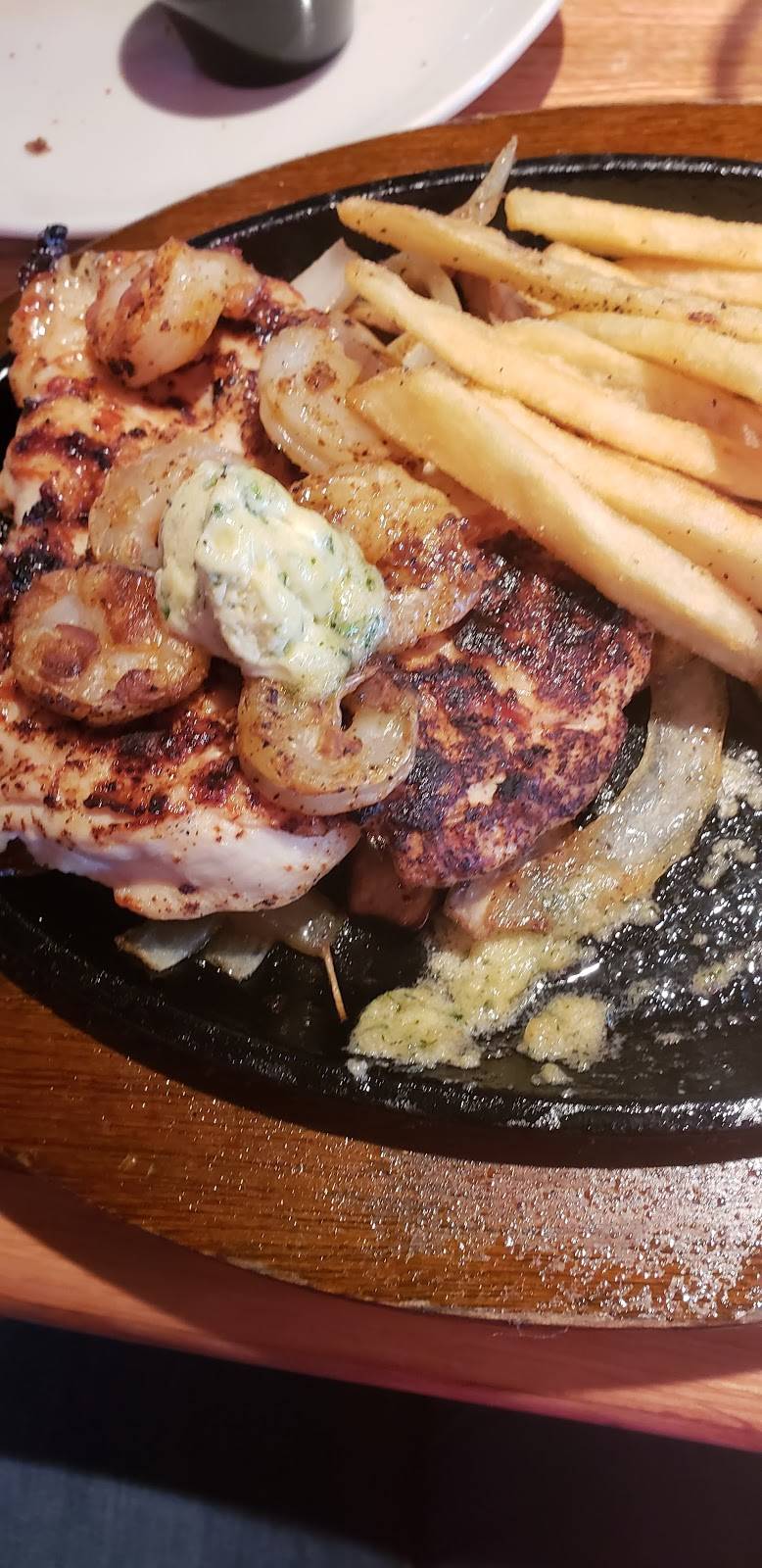 Applebees Grill + Bar | restaurant | 5414 Meijer Dr, Fort Wayne, IN 46835, USA | 2604929991 OR +1 260-492-9991