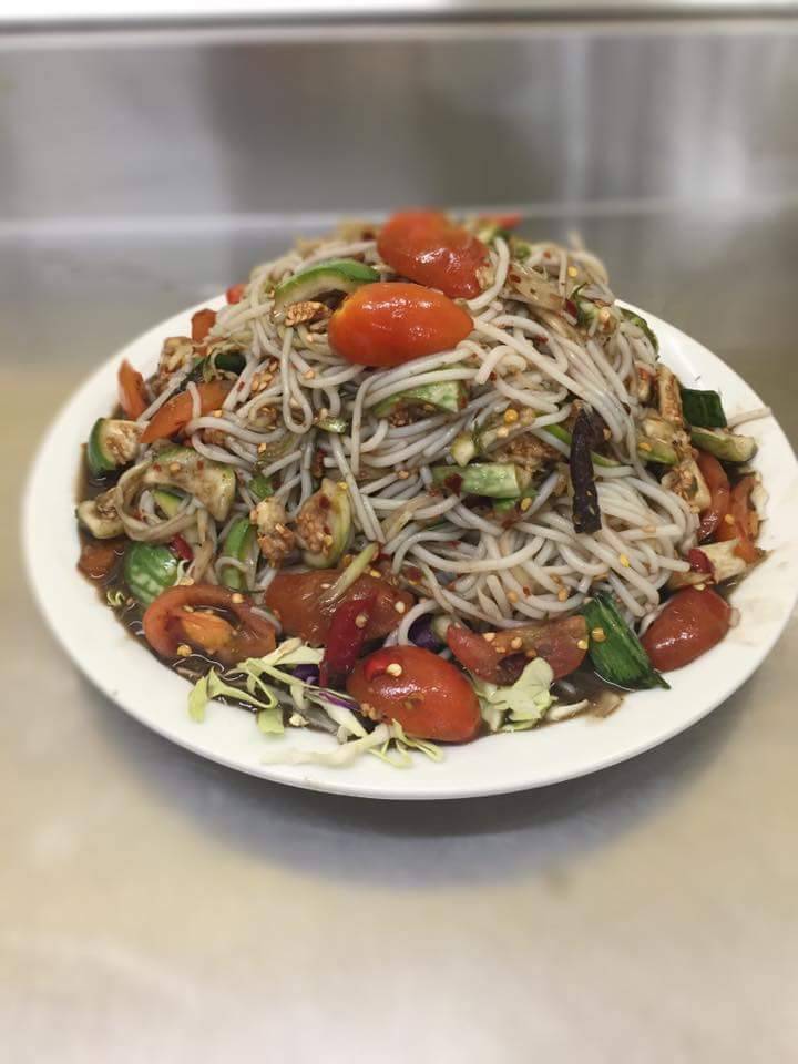 The Papaya Lady | meal takeaway | 235-A W Main St, Merced, CA 95340, USA | 2097568131 OR +1 209-756-8131