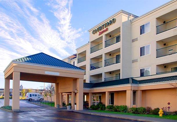 Courtyard by Marriott Seattle North/Lynnwood Everett | restaurant | 4220 Alderwood Mall Blvd, Lynnwood, WA 98036, USA | 4256700500 OR +1 425-670-0500