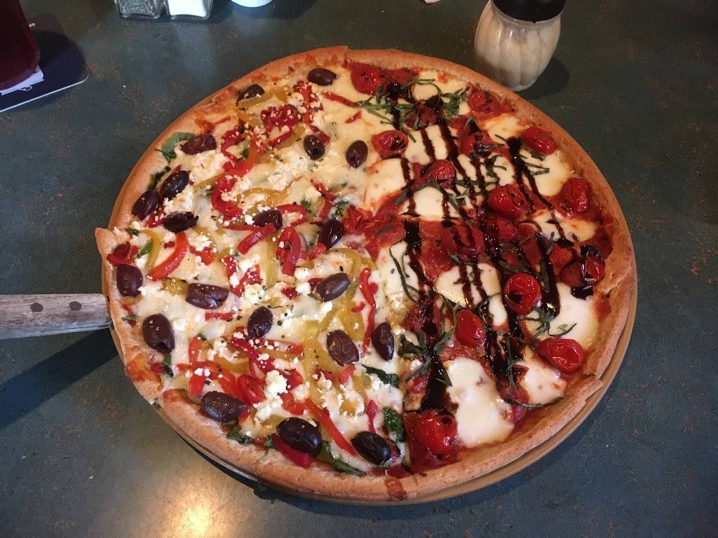 Stone Canyon Pizza Parkville | restaurant | 15 Main St, Parkville, MO 64152, USA | 8167468686 OR +1 816-746-8686