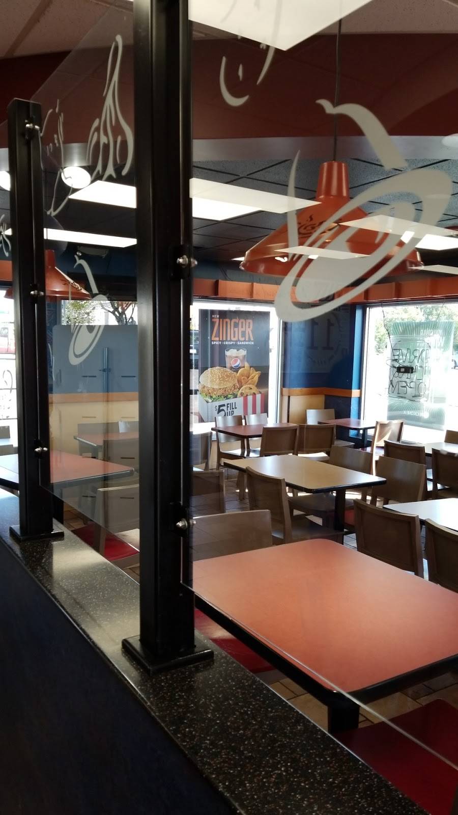 KFC | restaurant | 4210 S Noland Rd, Independence, MO 64055, USA | 8163734707 OR +1 816-373-4707