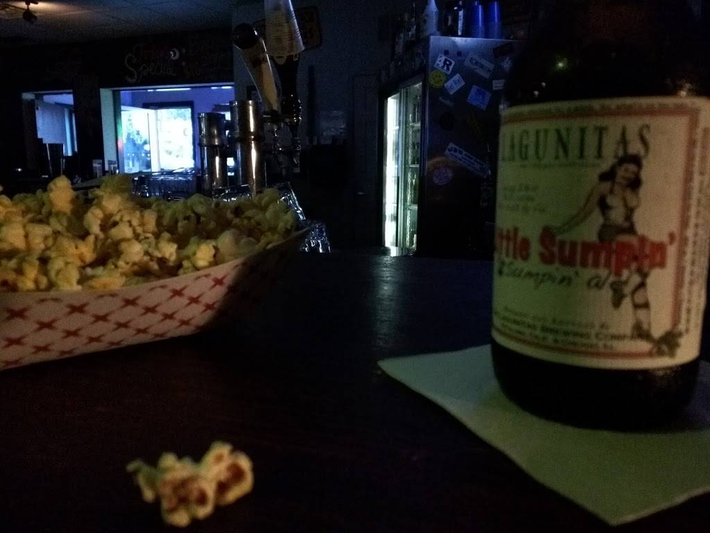 Caseys Upper Deck Bar & Grill | restaurant | 1414 S Atlantic Ave, New Smyrna Beach, FL 32169, USA | 3864241024 OR +1 386-424-1024