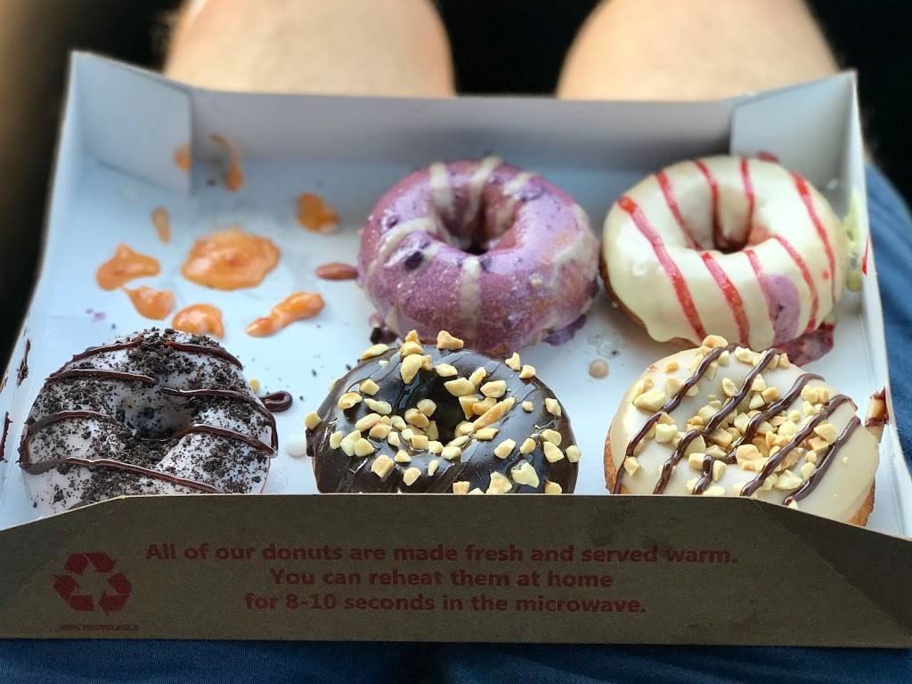 Duck Donuts | cafe | 18591 Main St, Huntington Beach, CA 92648, USA | 7143755430 OR +1 714-375-5430