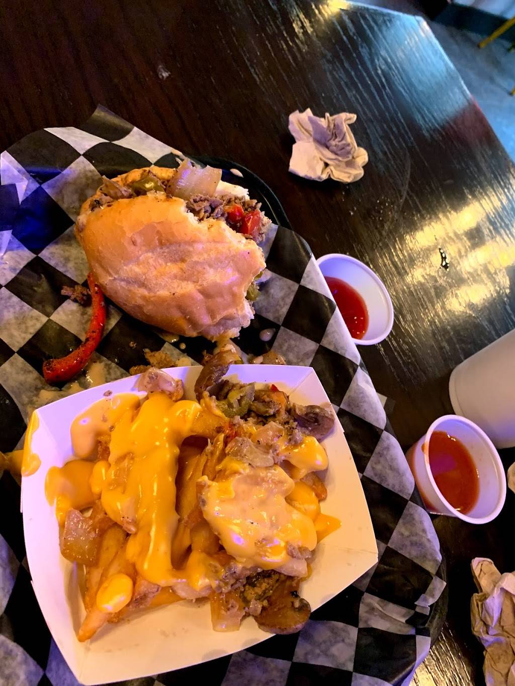 Loading Zone Philly Steaks | restaurant | 24 E Washington St, Orlando, FL 32801, USA | 4077517131 OR +1 407-751-7131