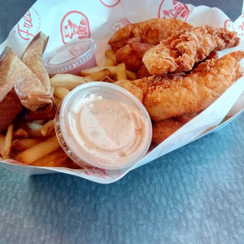 Slim Chickens | restaurant | 3922 Troup Hwy, Tyler, TX 75703, USA | 9036307881 OR +1 903-630-7881