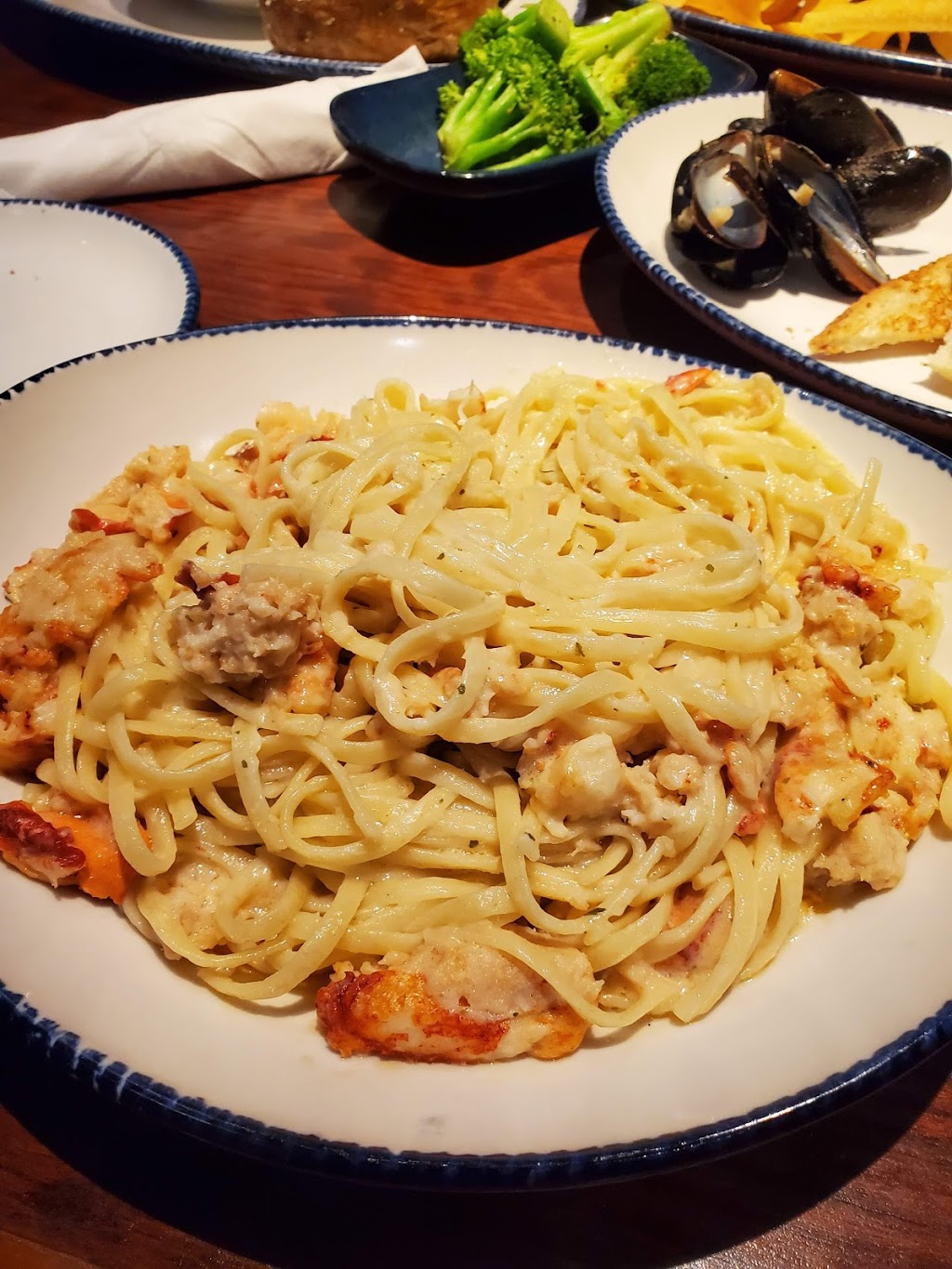 Red Lobster | restaurant | 2583 N Monroe St, Tallahassee, FL 32303, USA | 8503851136 OR +1 850-385-1136