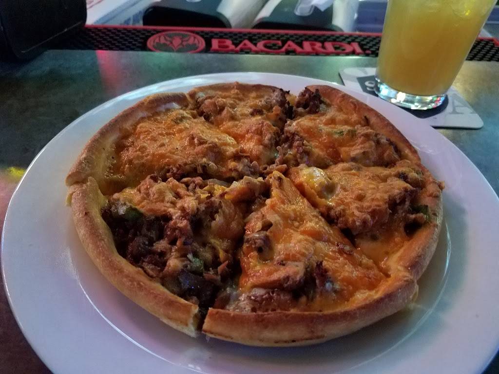 IceHouse Sports Bar | restaurant | 10920 Emmet St, Omaha, NE 68164, USA | 4029342337 OR +1 402-934-2337