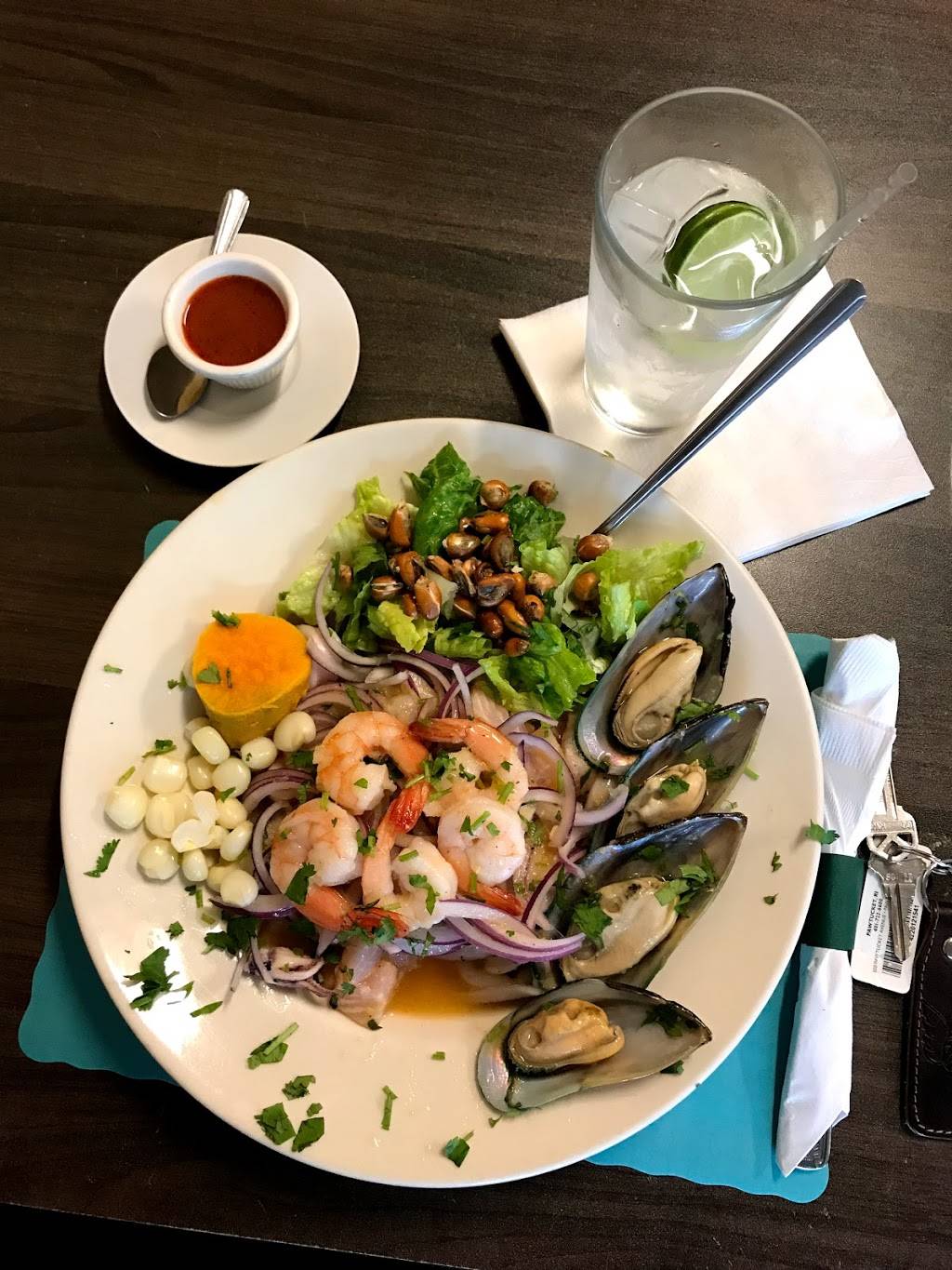 Juliannas | restaurant | 189 Pocasset Ave, Providence, RI 02909, USA | 4012729222 OR +1 401-272-9222