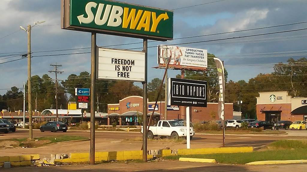 Subway | meal takeaway | 1907 Hwy 45 N, Columbus, MS 39701, USA | 6623275508 OR +1 662-327-5508