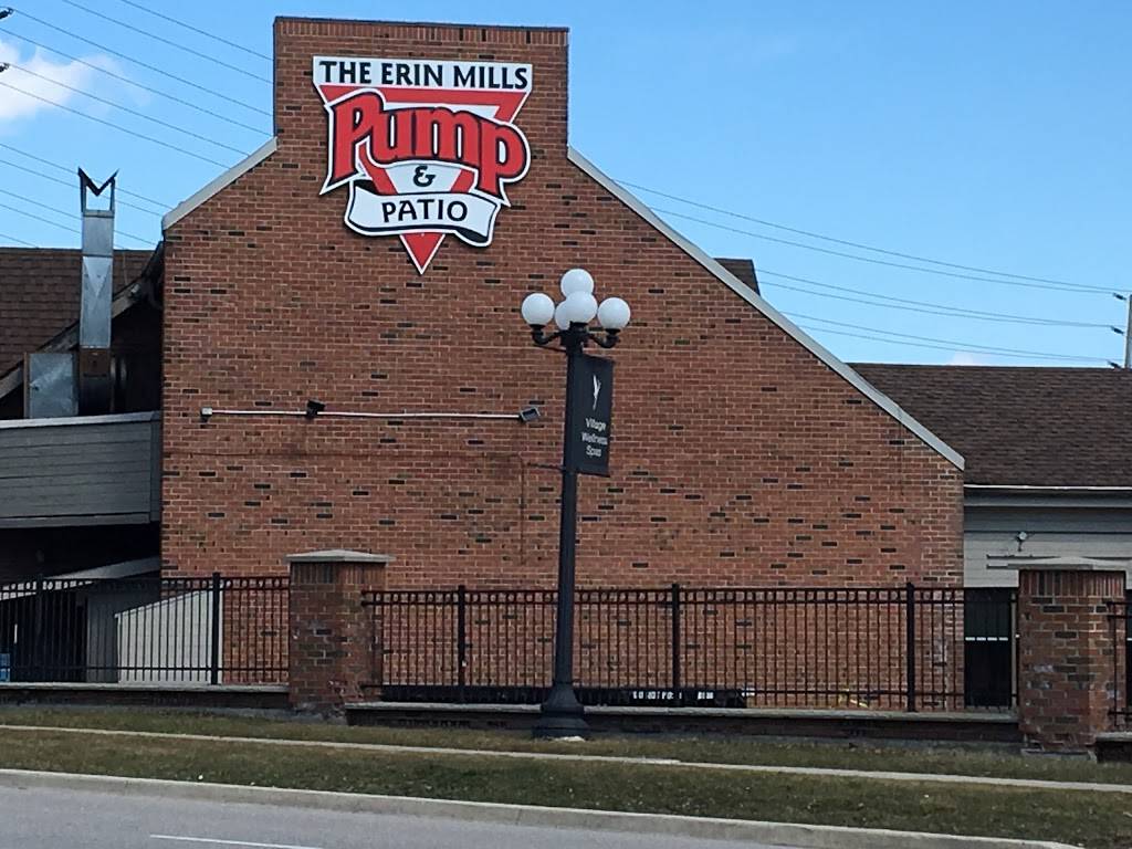 Erin Mills Pump & Patio | restaurant | 1900 Dundas St W, Mississauga, ON L5K 1P9, Canada | 9059167867 OR +1 905-916-7867