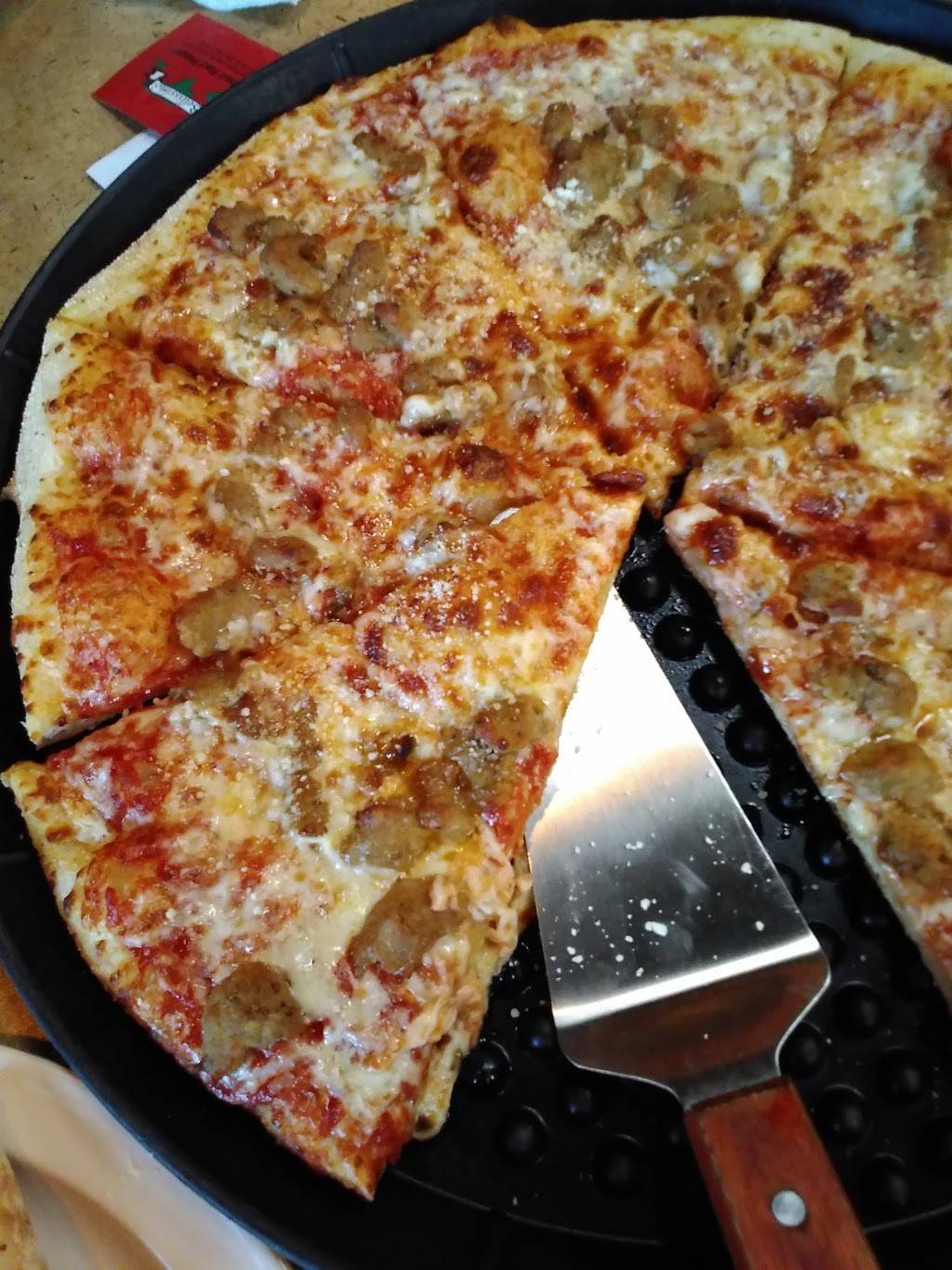 Cousin Vinnys Pizza | meal delivery | 5563 Old Troy Pike, Huber Heights, OH 45424, USA | 9374549600 OR +1 937-454-9600