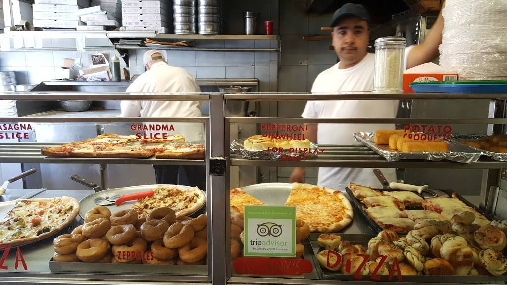 Johnnys Pizzeria | meal delivery | 5806 5th Ave, Brooklyn, NY 11220, USA | 7184929735 OR +1 718-492-9735