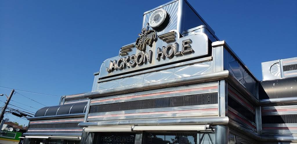 Jackson Hole | restaurant | 3501 Bell Blvd, Bayside, NY 11361, USA | 7182810330 OR +1 718-281-0330