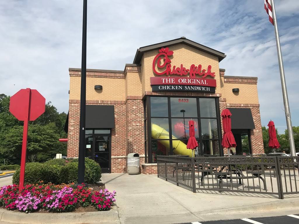 Chick-fil-A | restaurant | 8433 Davis Lake Pkwy, Charlotte, NC 28269, USA | 7045962229 OR +1 704-596-2229