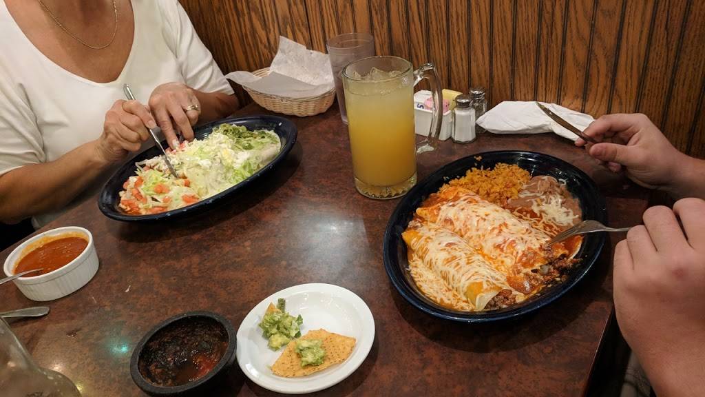 Laredos | restaurant | 694 S Whitney Way, Madison, WI 53711, USA | 6082780585 OR +1 608-278-0585