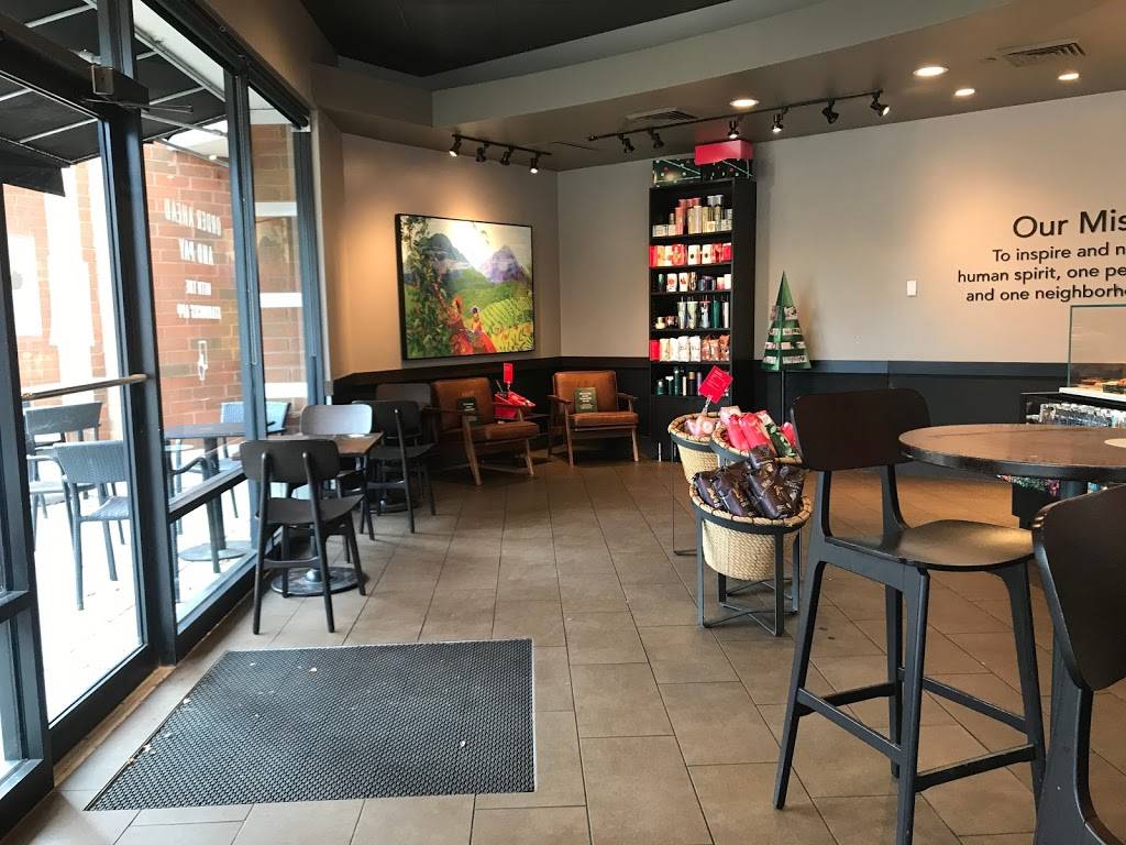Starbucks | cafe | 3520 Lake Ave, Wilmette, IL 60091, USA | 8472516519 OR +1 847-251-6519