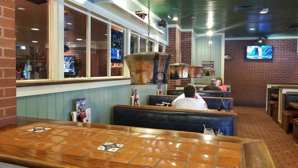 Chilis Grill & Bar | meal takeaway | 6943 38th St, Indianapolis, IN 46254, USA | 3173281767 OR +1 317-328-1767