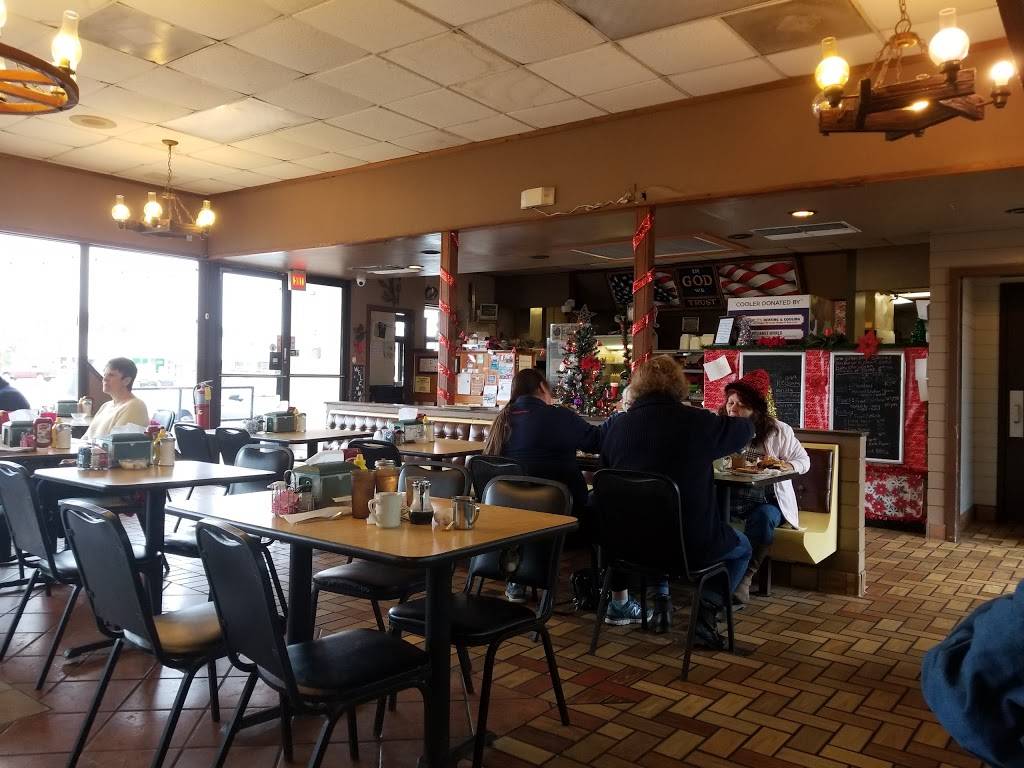 Smittys Smokehouse & Grill | restaurant | 12830 US-301, Dade City, FL 33525, USA | 3525232007 OR +1 352-523-2007