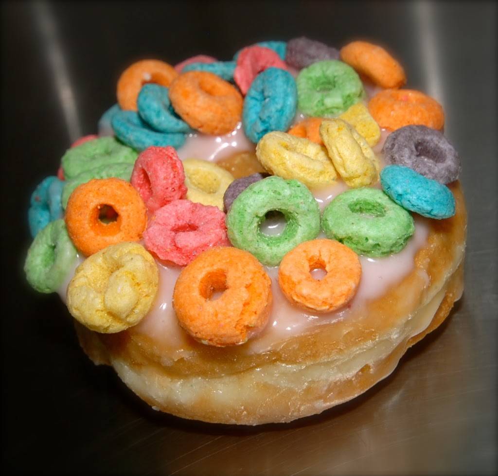 Daylight Donuts- Mason | bakery | 4200 Aero Dr, Mason, OH 45040, USA | 5137700999 OR +1 513-770-0999