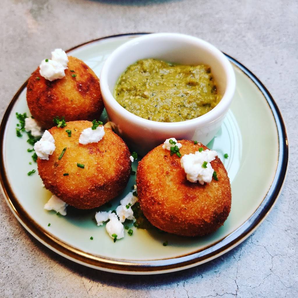 Boca Tapas Bar | restaurant | 97 Jefferson St, Brooklyn, NY 11206, USA | 3475795109 OR +1 347-579-5109