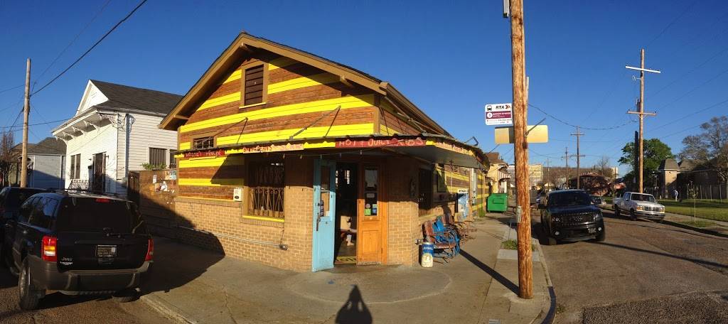 The Joint | restaurant | 701 Mazant St, New Orleans, LA 70117, USA | 5049493232 OR +1 504-949-3232