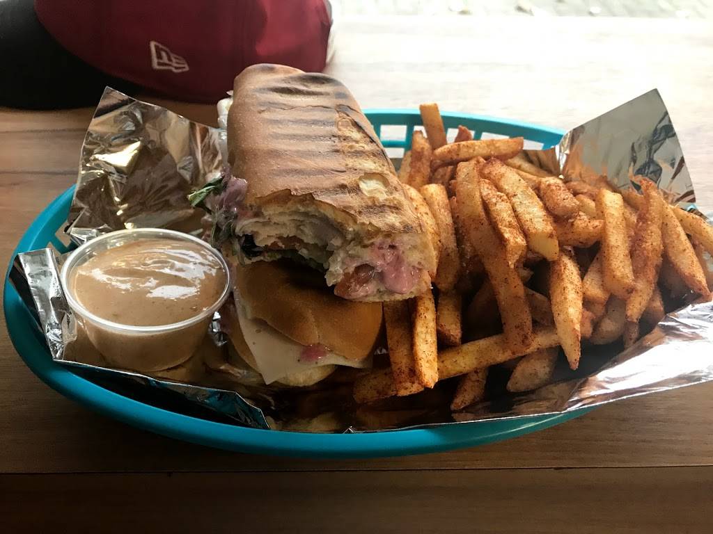 Paninis | restaurant | 60A Lebreton St N, Ottawa, ON K1R 7H4, Canada | 6132556653 OR +1 613-255-6653