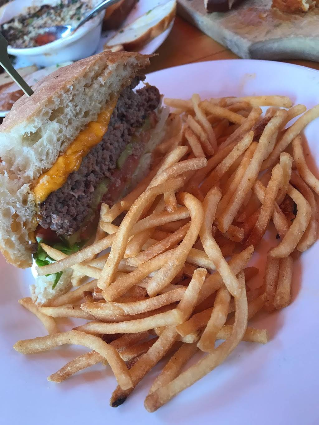 Beelows Steakhouse | restaurant | 763 S Rand Rd, Lake Zurich, IL 60047, USA | 8475400600 OR +1 847-540-0600