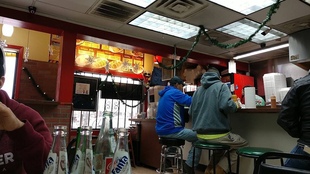 La Salsa Verde Taqueria | restaurant | 2728 Community Dr, Dallas, TX 75220, USA | 2143660999 OR +1 214-366-0999