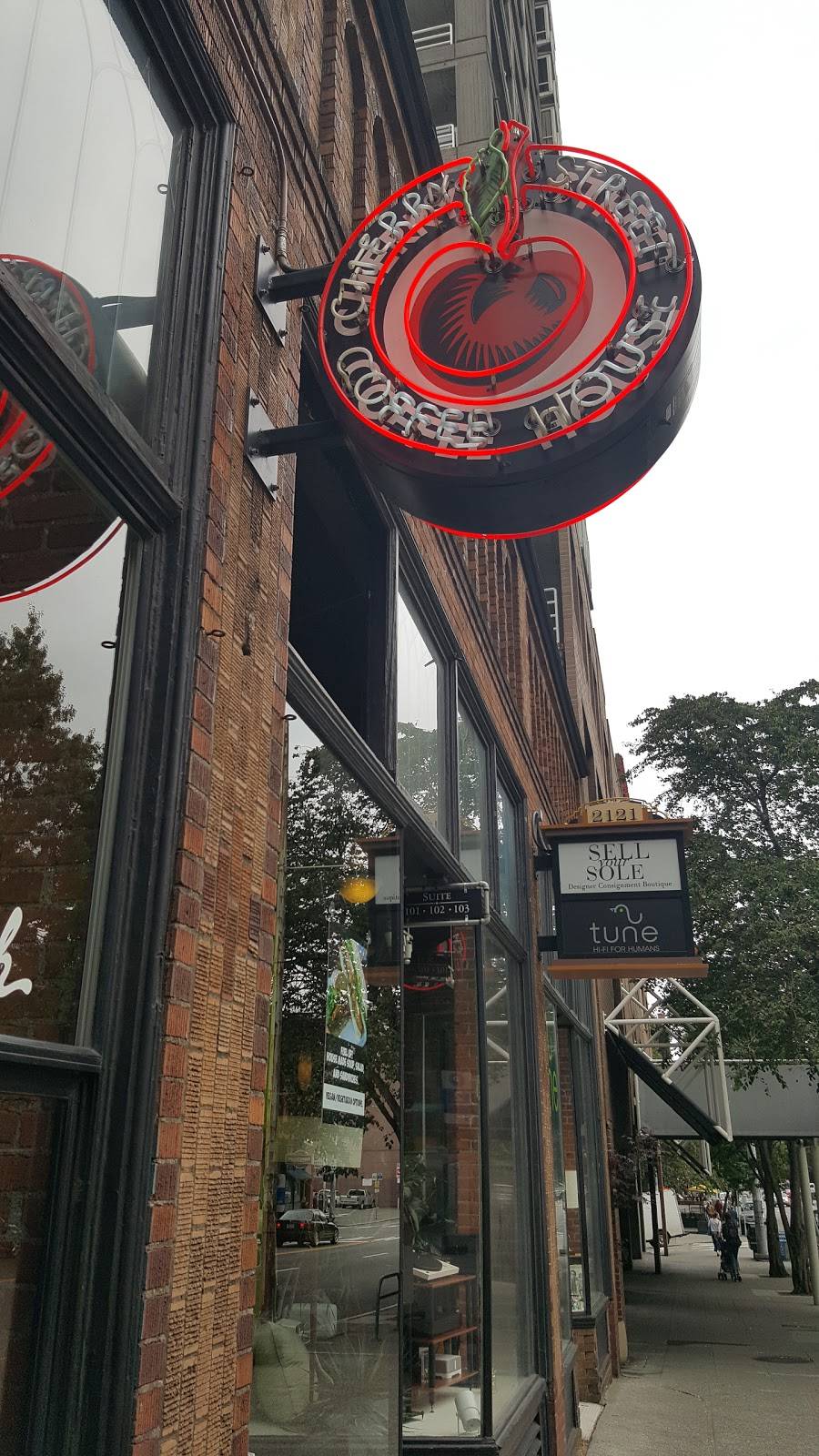 Cherry Street Coffee House | bakery | 2121 1st Ave, Seattle, WA 98121, USA | 2064417176 OR +1 206-441-7176