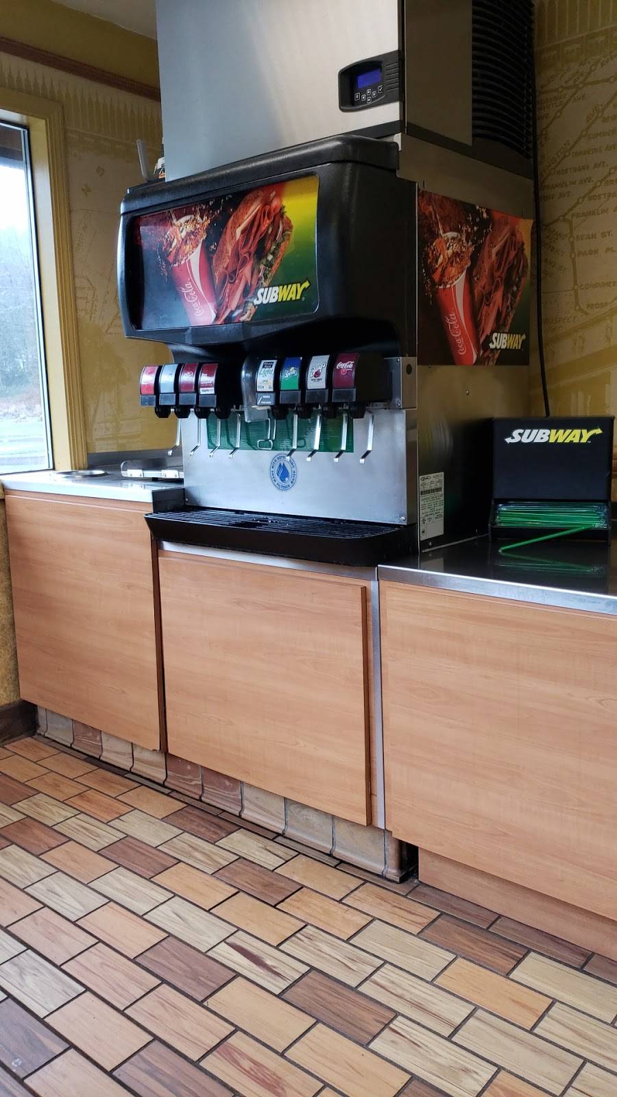 Subway | meal takeaway | 70000 E, US-26, Welches, OR 97067, USA | 5036226033 OR +1 503-622-6033