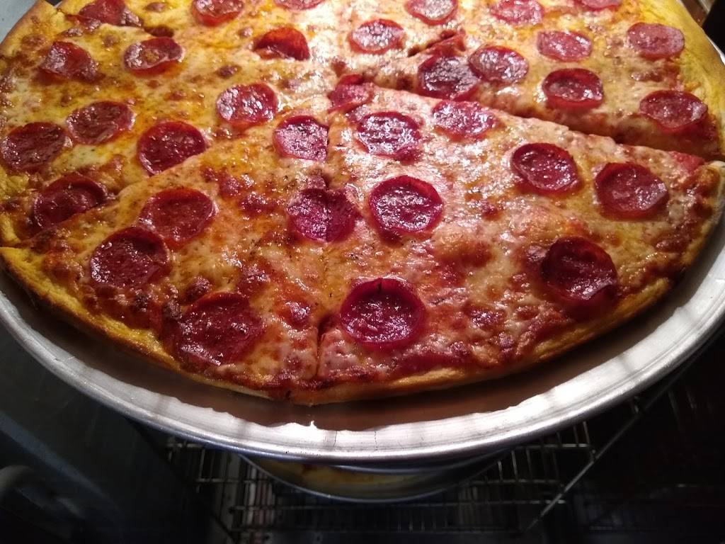 Tony’s New York Style Pizza | restaurant | 412 W Dickson St, Fayetteville, AR 72701, USA | 4799353326 OR +1 479-935-3326