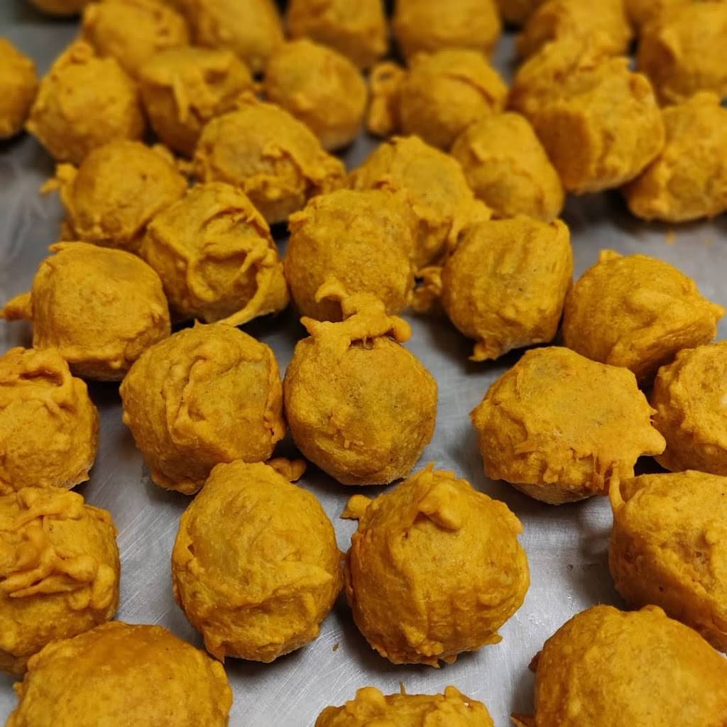 Bapu Gs Gourmet Kebabs and Sandwiches | restaurant | 29 Washington Street Bapu Gs, Foxborough, MA 02035, USA | 7742156065 OR +1 774-215-6065