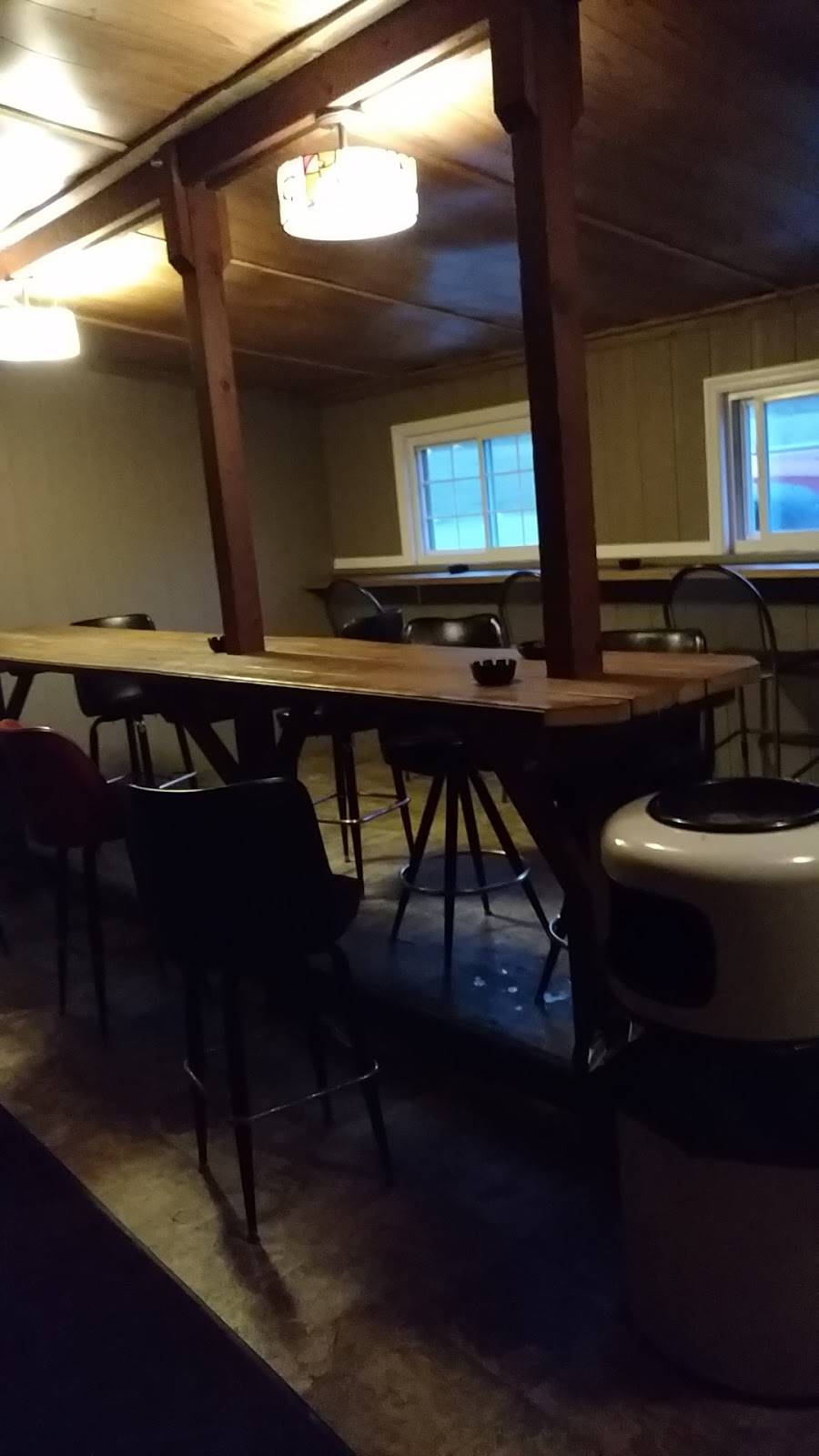 Town & Country Bar & Grill | restaurant | 2552 Benjamin Franklin Hwy, (Route 422), Edinburg, PA 16116, USA | 7246522551 OR +1 724-652-2551