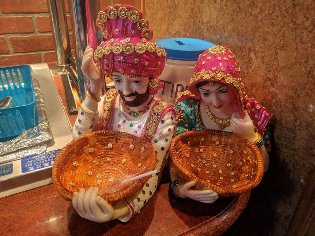 Tandoori Hut | restaurant | 3171 Main St, Buffalo, NY 14214, USA | 7169319343 OR +1 716-931-9343